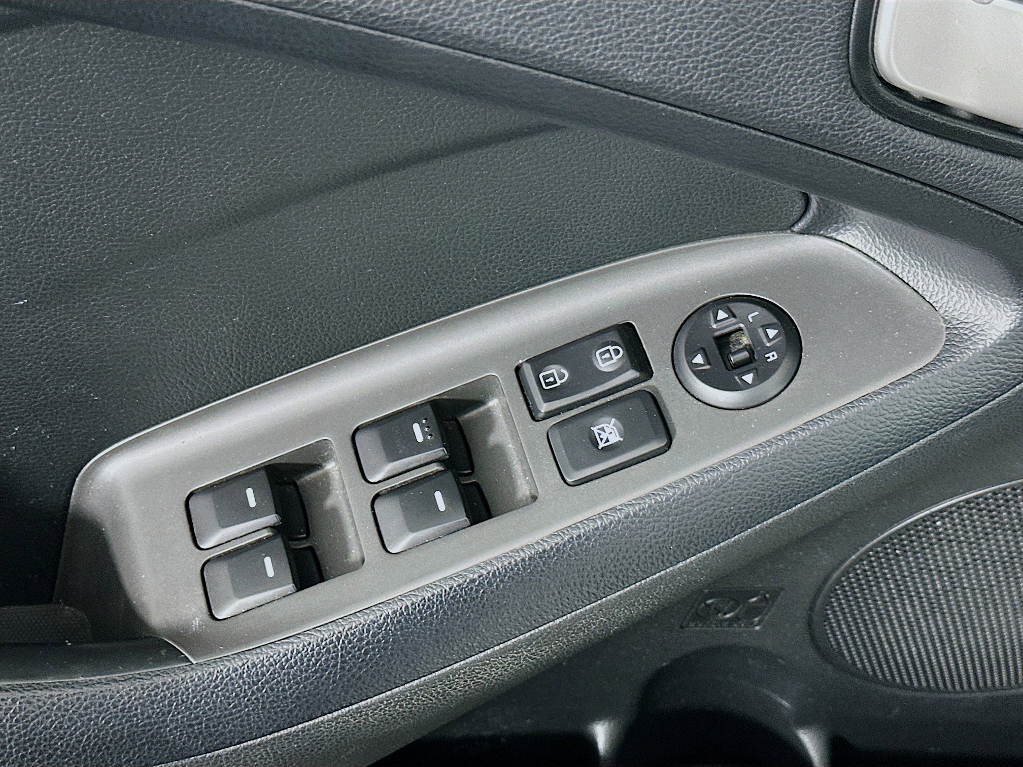 Used 2017 Kia Forte LX image 15