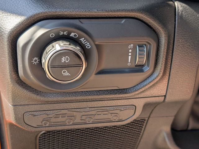 New 2026 Jeep Gladiator Sport AWD/4WD image 12