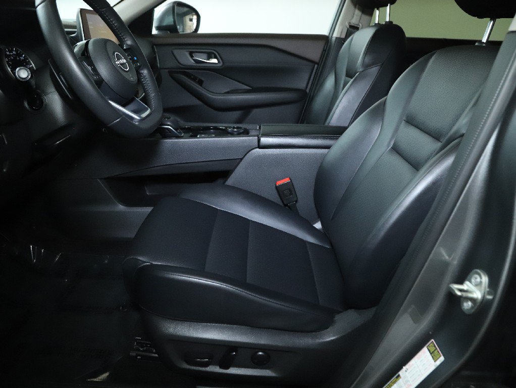 Certified 2023 Nissan Rogue SV w/ SV Premium B Package AWD/4WD image 21