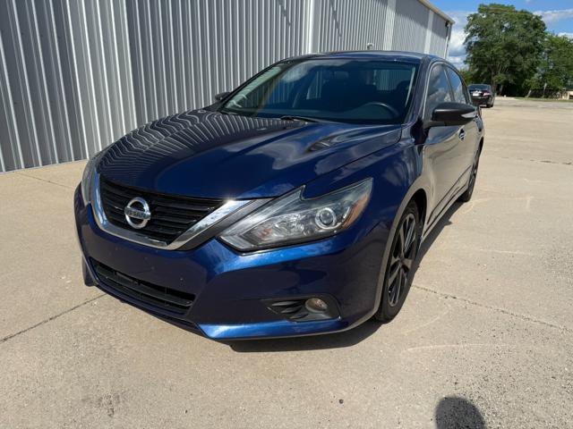 Used 2018 Nissan Altima 2.5 SR FWD image 3