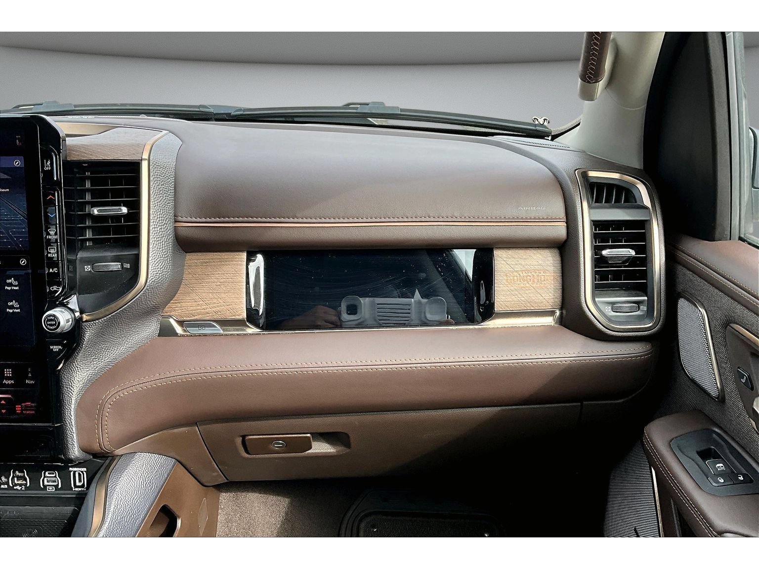 Certified 2025 RAM 1500 Limited AWD/4WD image 47