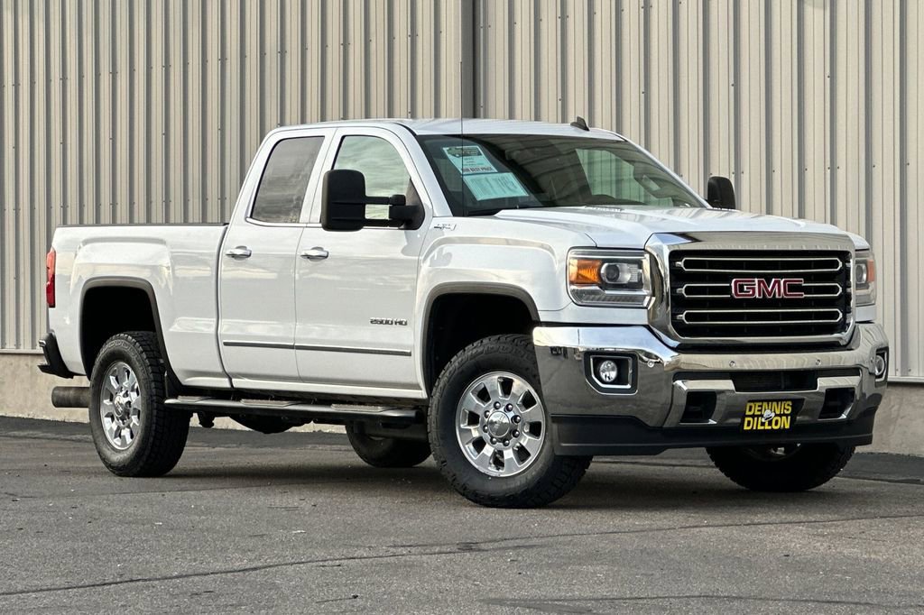 Used 2015 GMC Sierra 2500 SLT w/ Driver Alert Package image 2