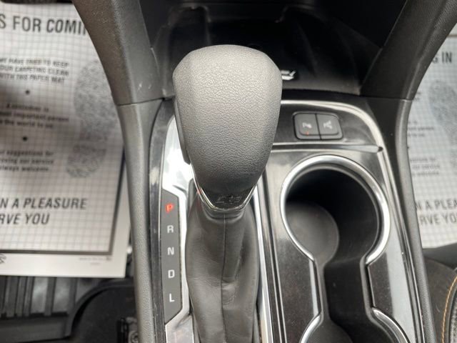 Used 2023 Chevrolet Equinox Premier image 31