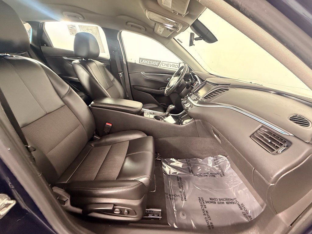 Used 2018 Chevrolet Impala LT FWD image 23