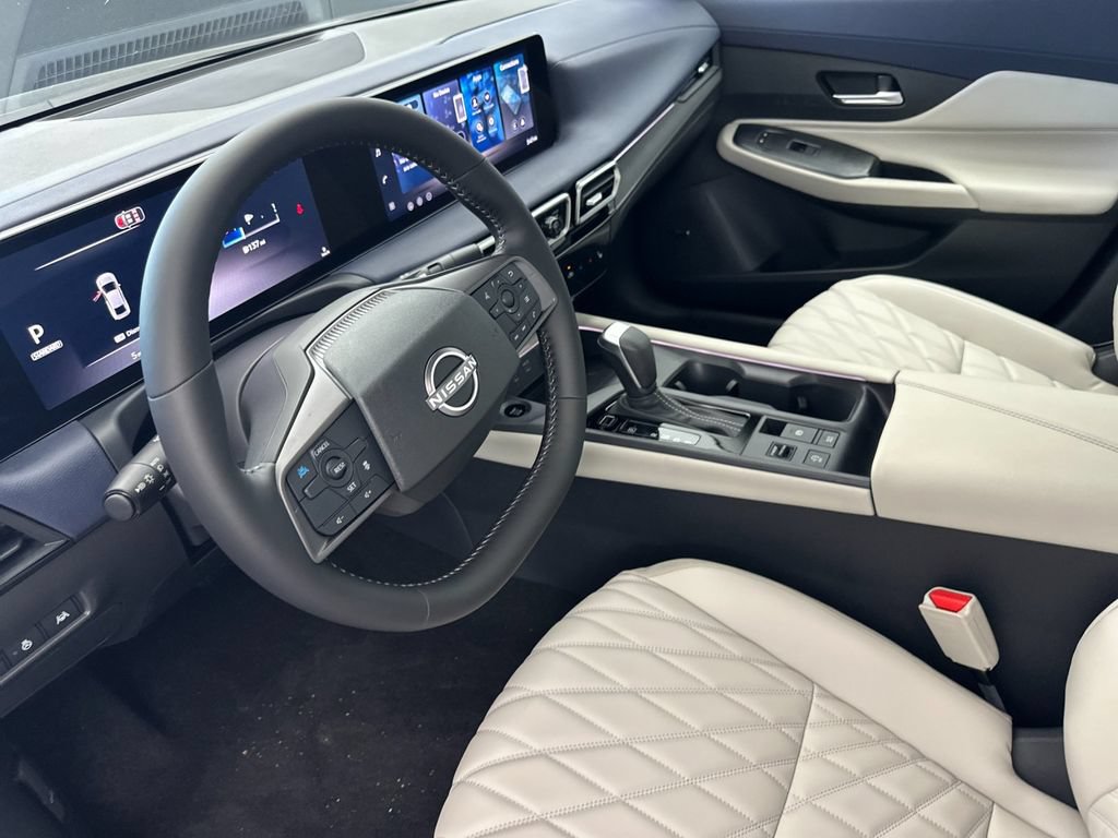 New 2026 Nissan Sentra SL w/ Floor Mat Package FWD image 9