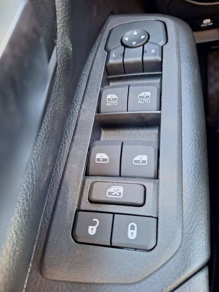 New 2026 RAM 1500 Express image 19