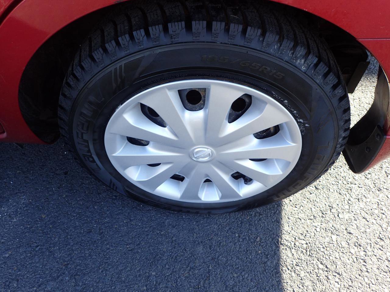 Used 2016 Nissan Versa S Plus image 17