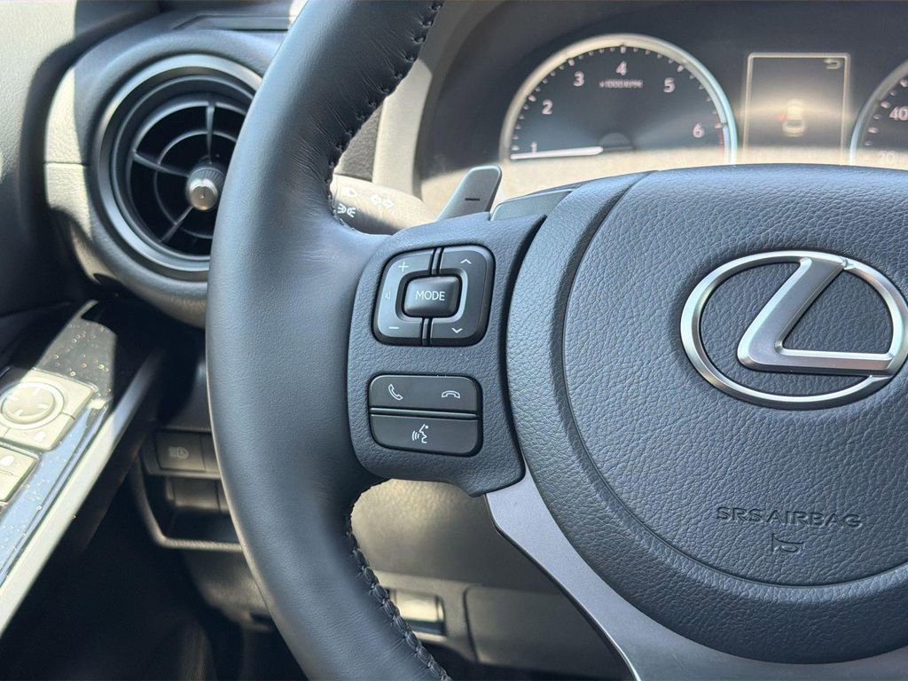 Used 2024 Lexus IS 300 w/ Comfort Package RWD image 9