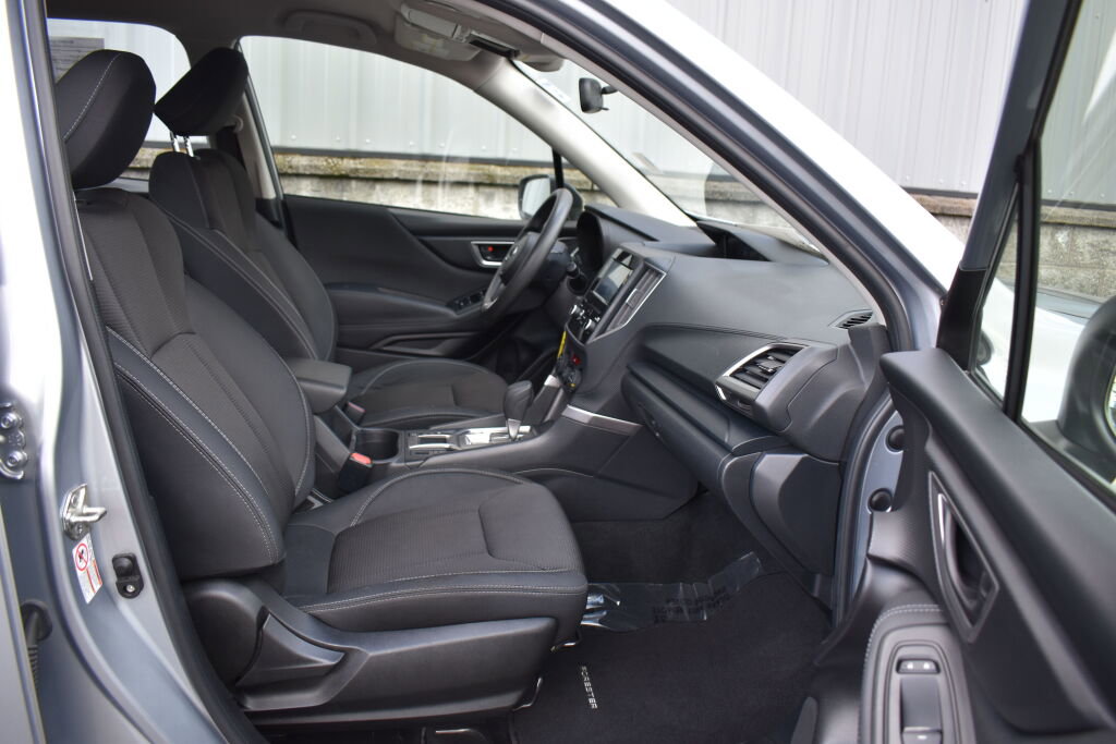 Used 2020 Subaru Forester w/ Alloy Wheel Package image 25