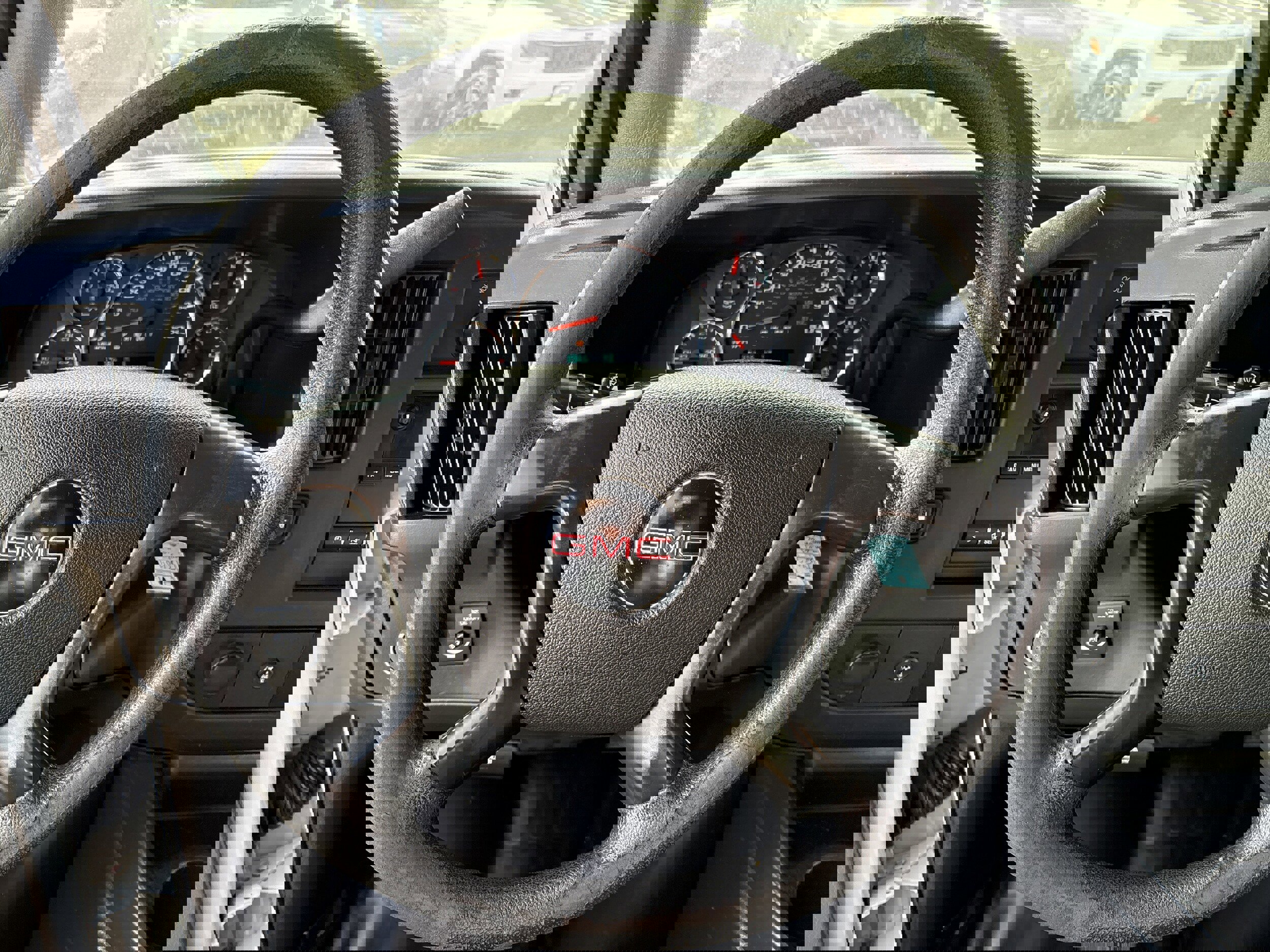 Used 2015 GMC Savana 3500 Extended image 12