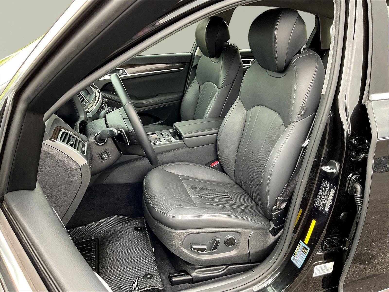 Used 2018 Genesis G80 3.8 AWD/4WD image 20