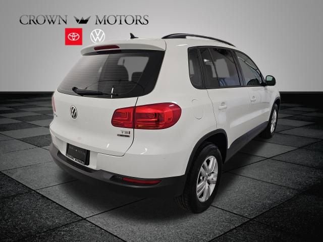 Used 2017 Volkswagen Tiguan S image 6