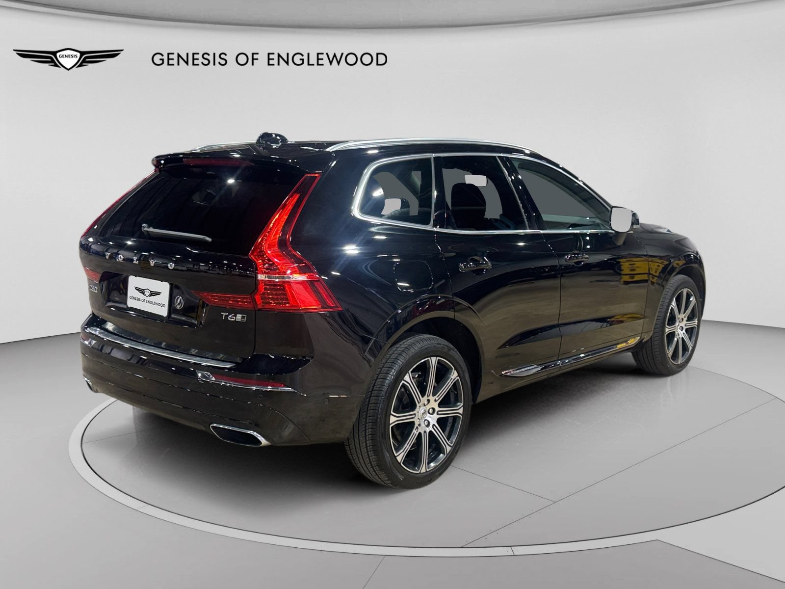 Used 2018 Volvo XC60 T6 Inscription w/ Convenience Package AWD/4WD image 6