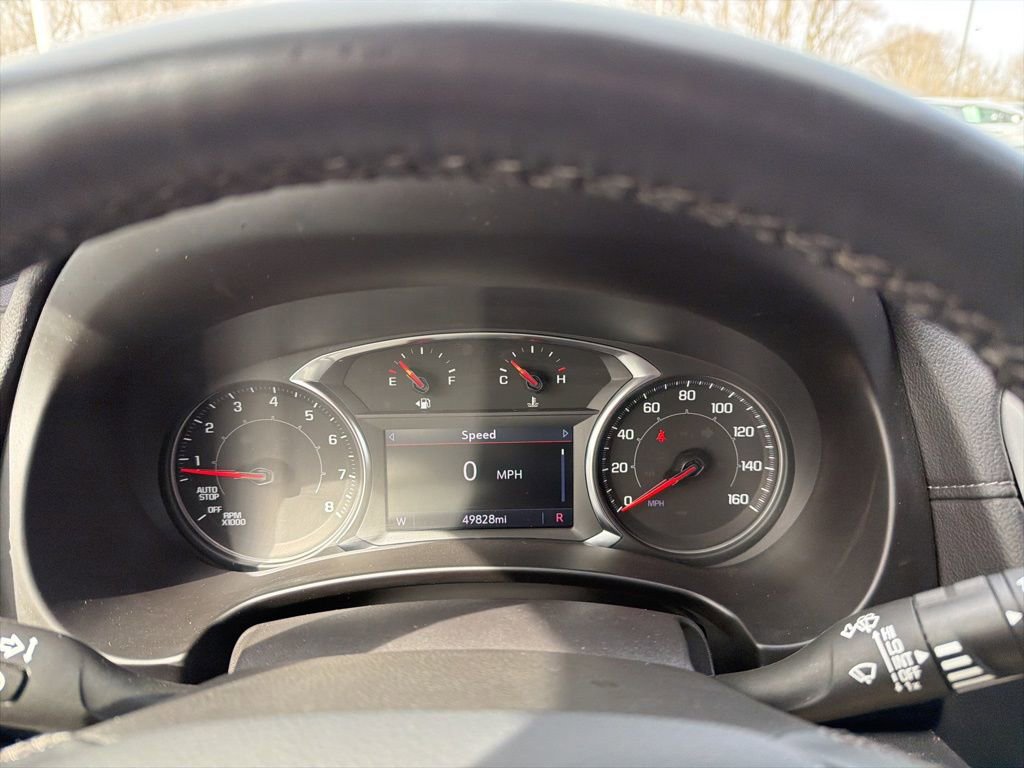 Used 2024 GMC Terrain SLT image 28