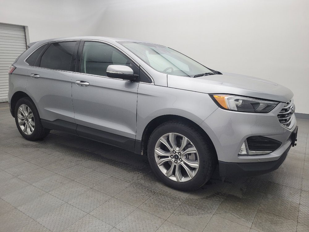 Used 2024 Ford Edge Titanium image 11