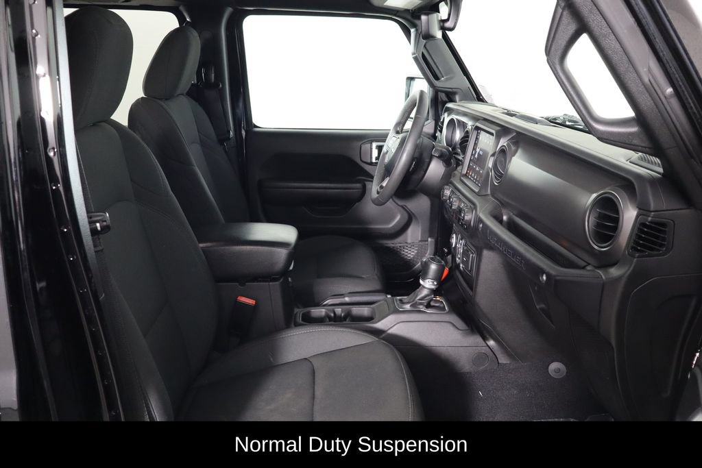Used 2023 Jeep Wrangler Unlimited w/ 8.4" Radio Group AWD/4WD image 18