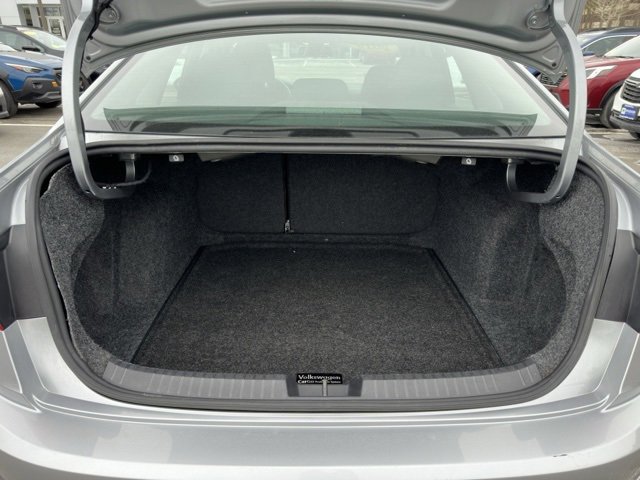 Used 2019 Volkswagen Jetta S w/ Driver Assistance Package image 20