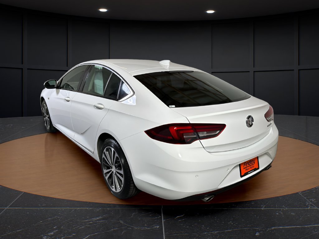Used 2019 Buick Regal Preferred w/ Driver Confidence Package I FWD image 12