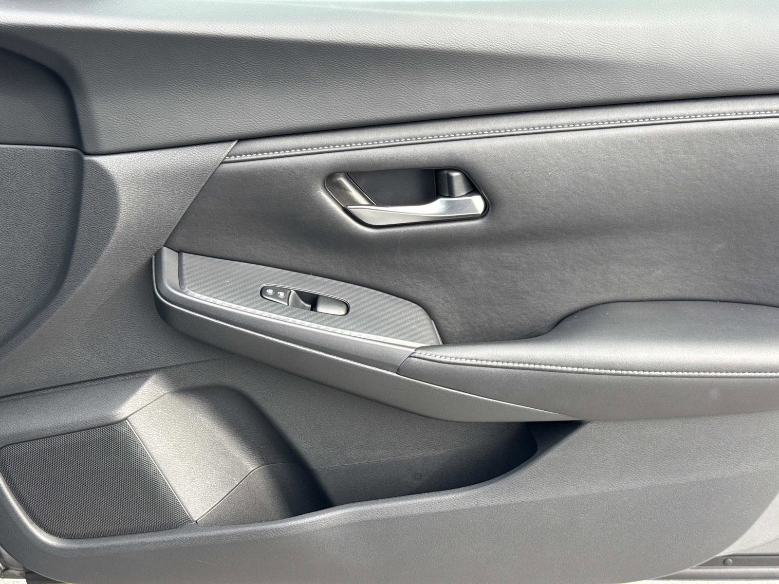 Used 2023 Nissan Sentra SV w/ All-Weather Package image 18