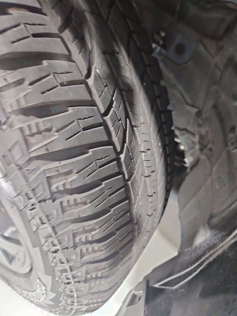 Certified 2025 Subaru Forester Wilderness AWD/4WD image 30