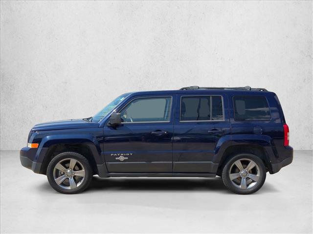 Used 2014 Jeep Patriot Latitude w/ Freedom Edition Package FWD image 8