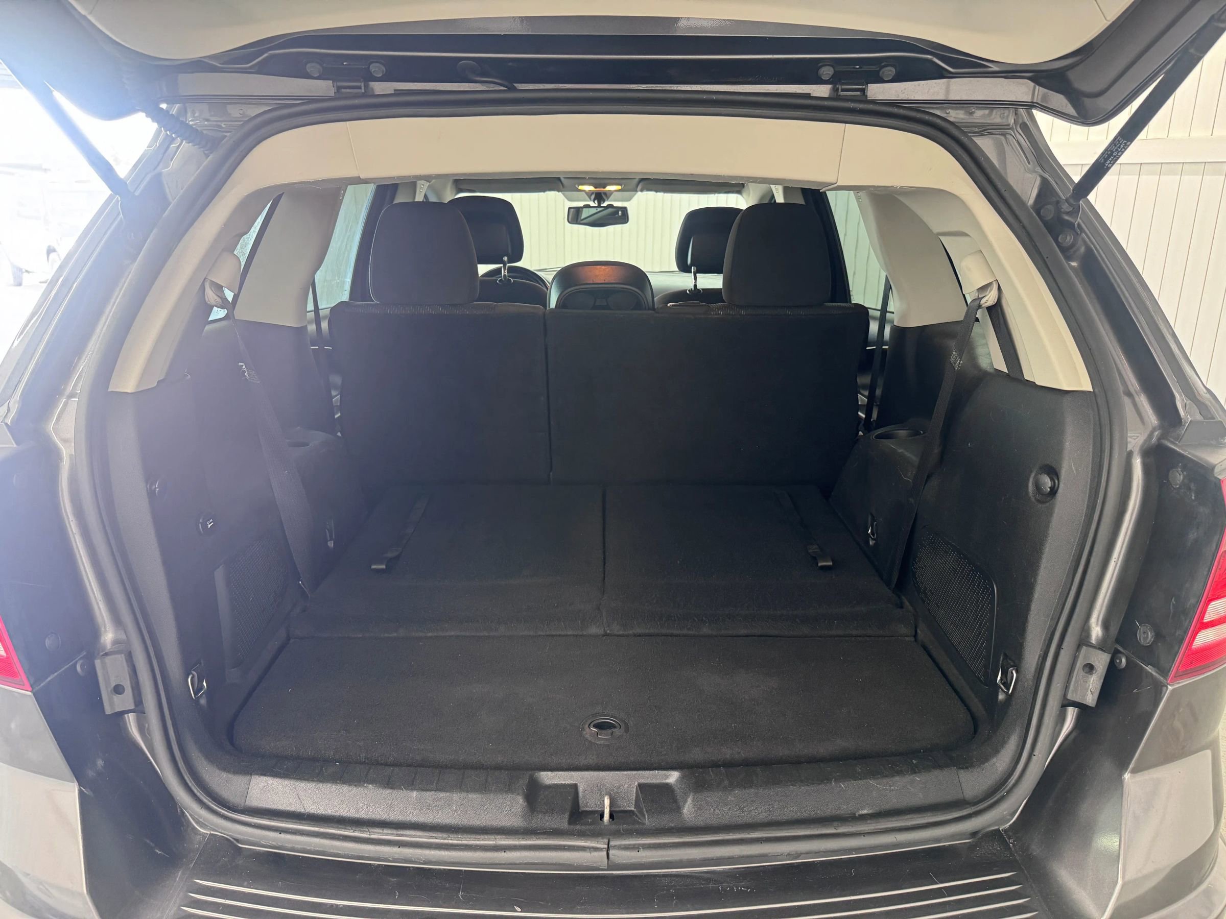 Used 2014 Dodge Journey American Value Package w/ Flexible Seating Group FWD image 11