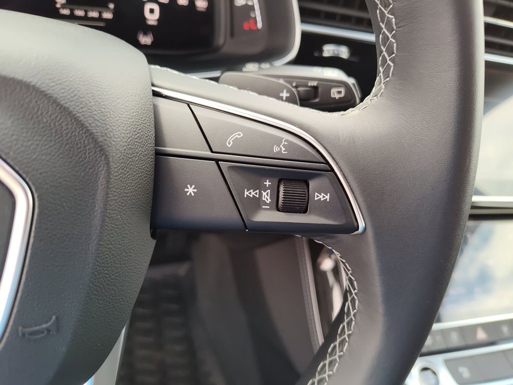 Certified 2025 Audi Q7 3.0T Premium Plus w/ Premium Plus Package image 27