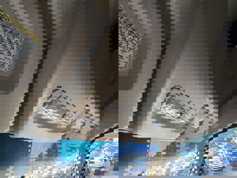 Used 2019 Nissan NV 2500 SV image 22