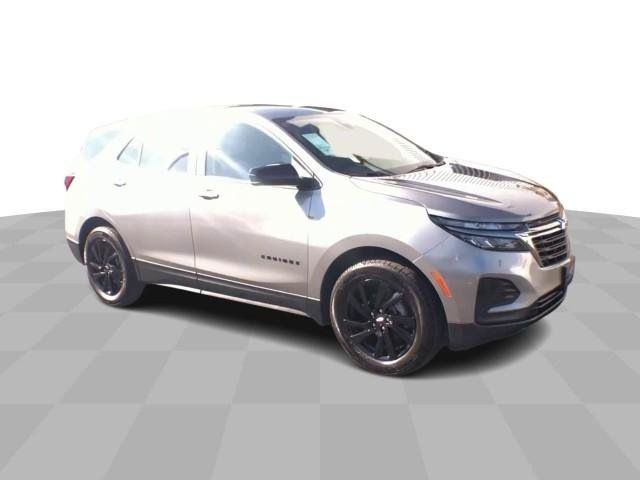 New 2023 Chevrolet Equinox LS w/ LS Convenience Package FWD image 2