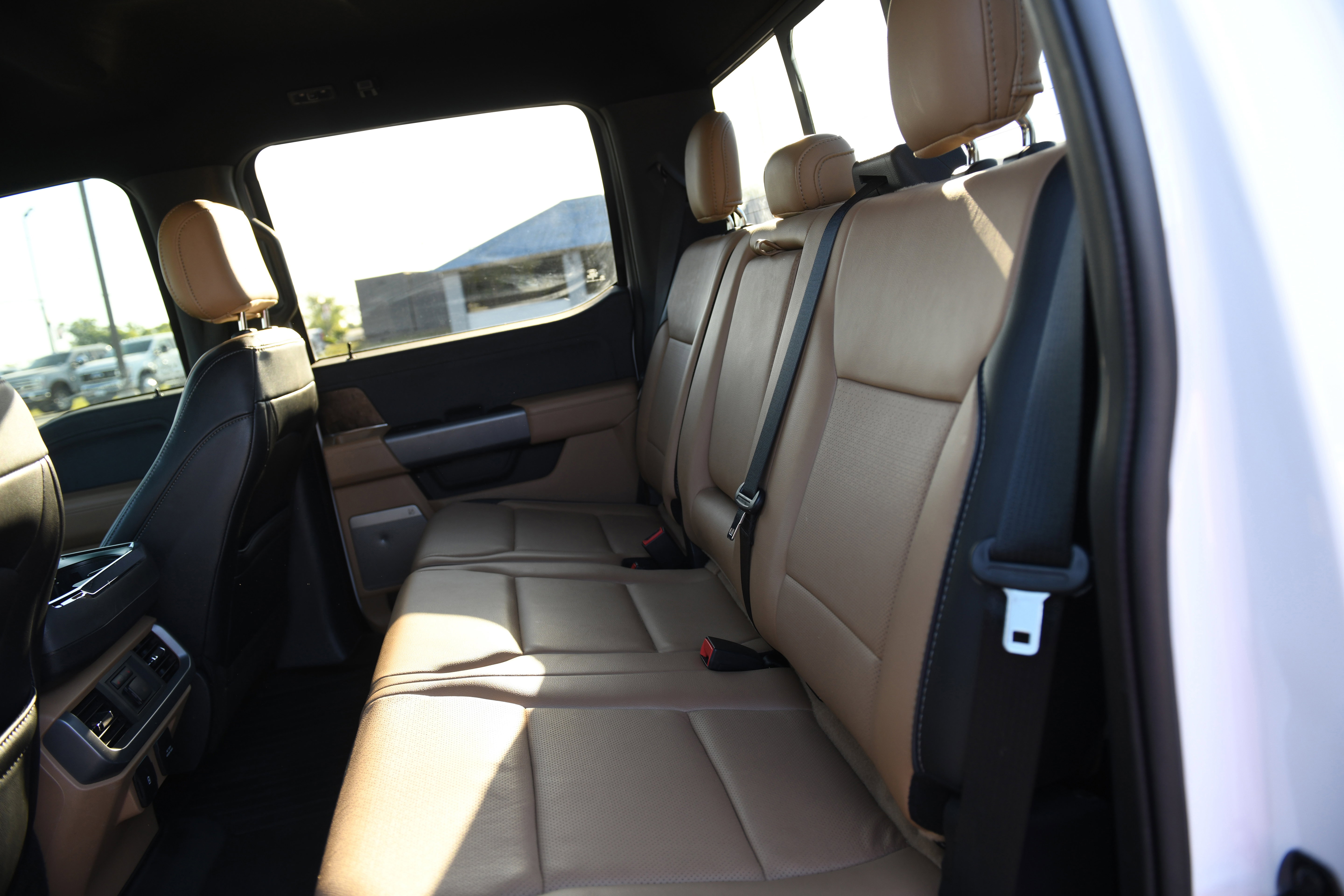 Used 2021 Ford F150 Lariat w/ Equipment Group 502A High AWD/4WD image 14