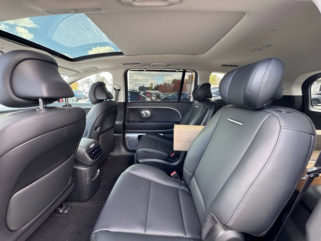 New 2026 Hyundai Ioniq 9 Limited image 14