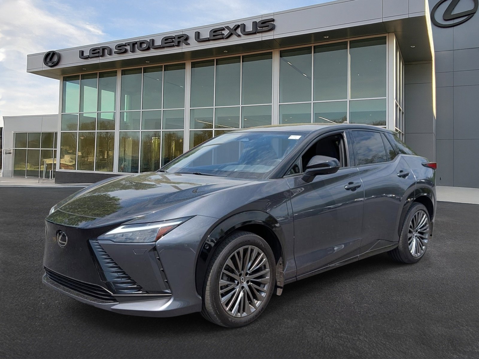 Used 2023 Lexus RZ 450e Premium w/ Accessory Package (2T) AWD/4WD image 7