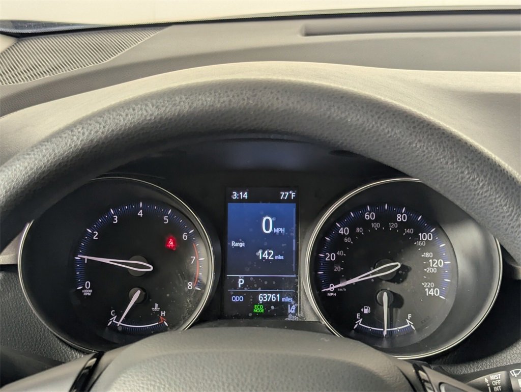 Used 2021 Toyota C-HR LE image 17