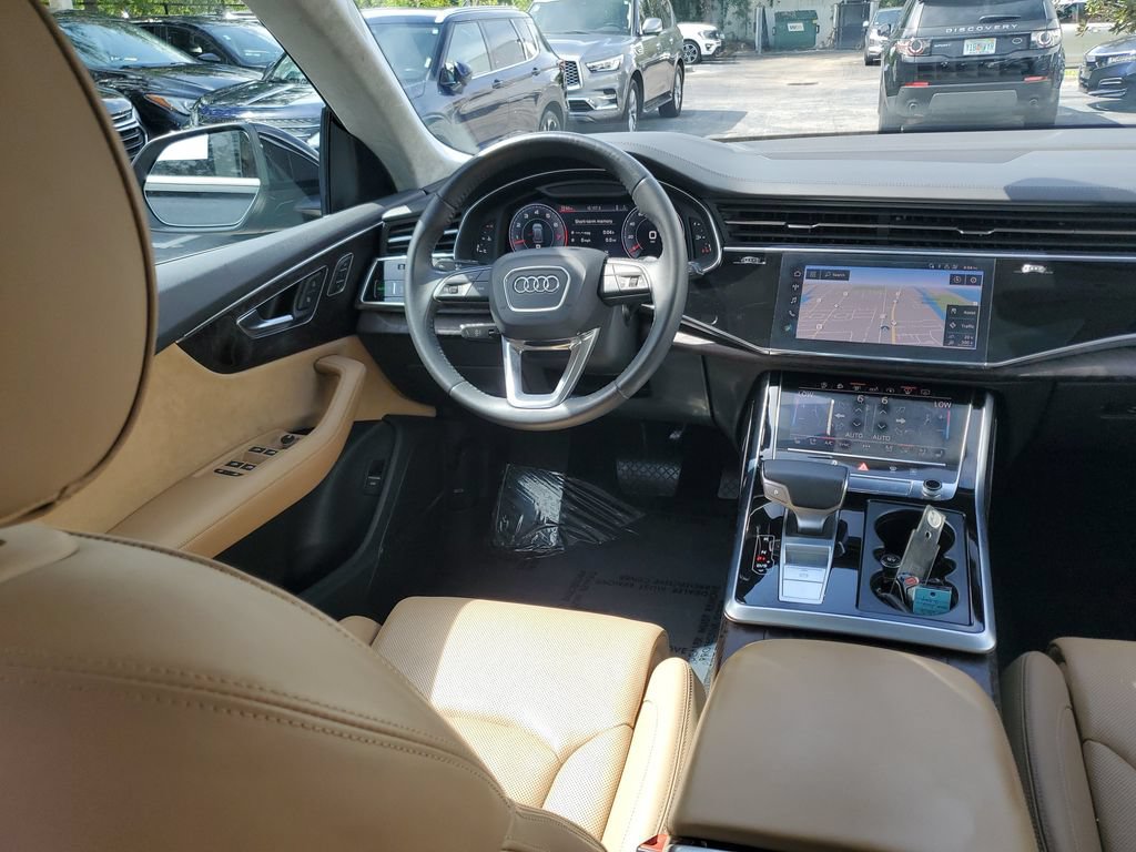 Used 2019 Audi Q8 Prestige w/ Luxury Package AWD/4WD image 17