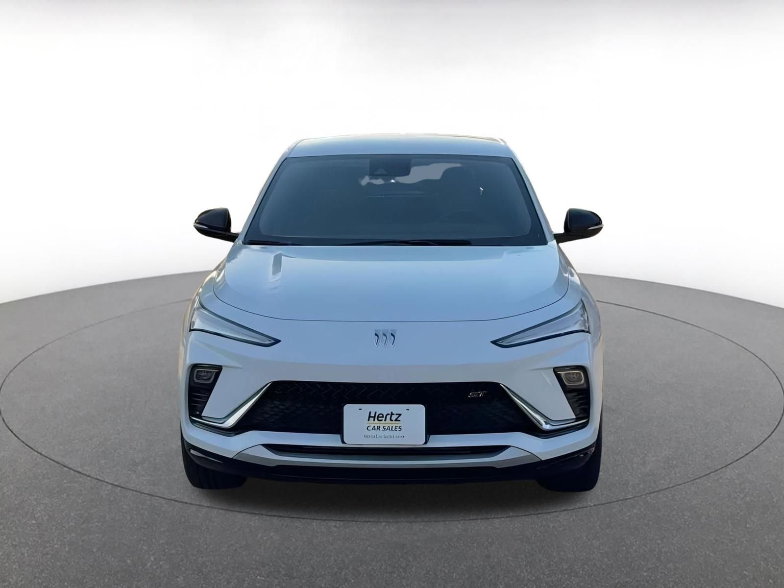 Used 2025 Buick Envista Sport Touring image 4