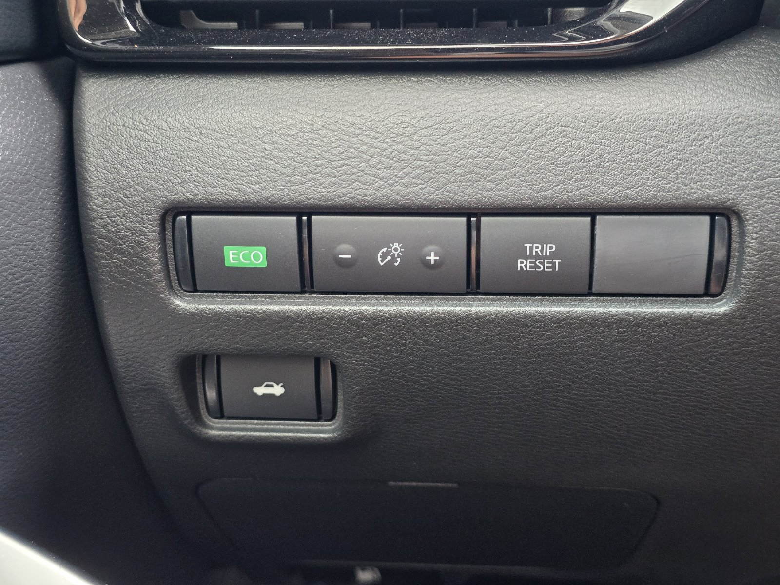 Certified 2023 Nissan Sentra SR w/ SR Premium Package FWD image 21