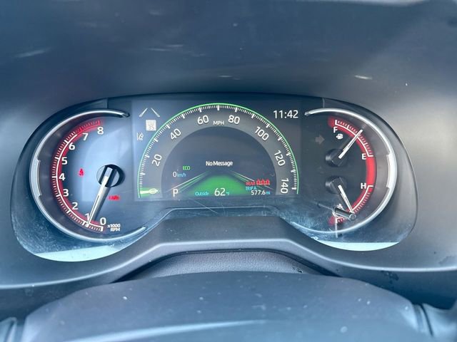 Used 2025 Toyota RAV4 LE image 15