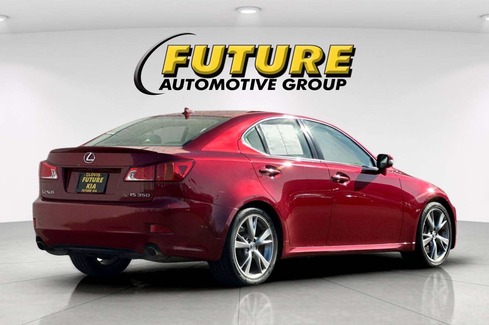Used 2010 Lexus IS 350 RWD image 4