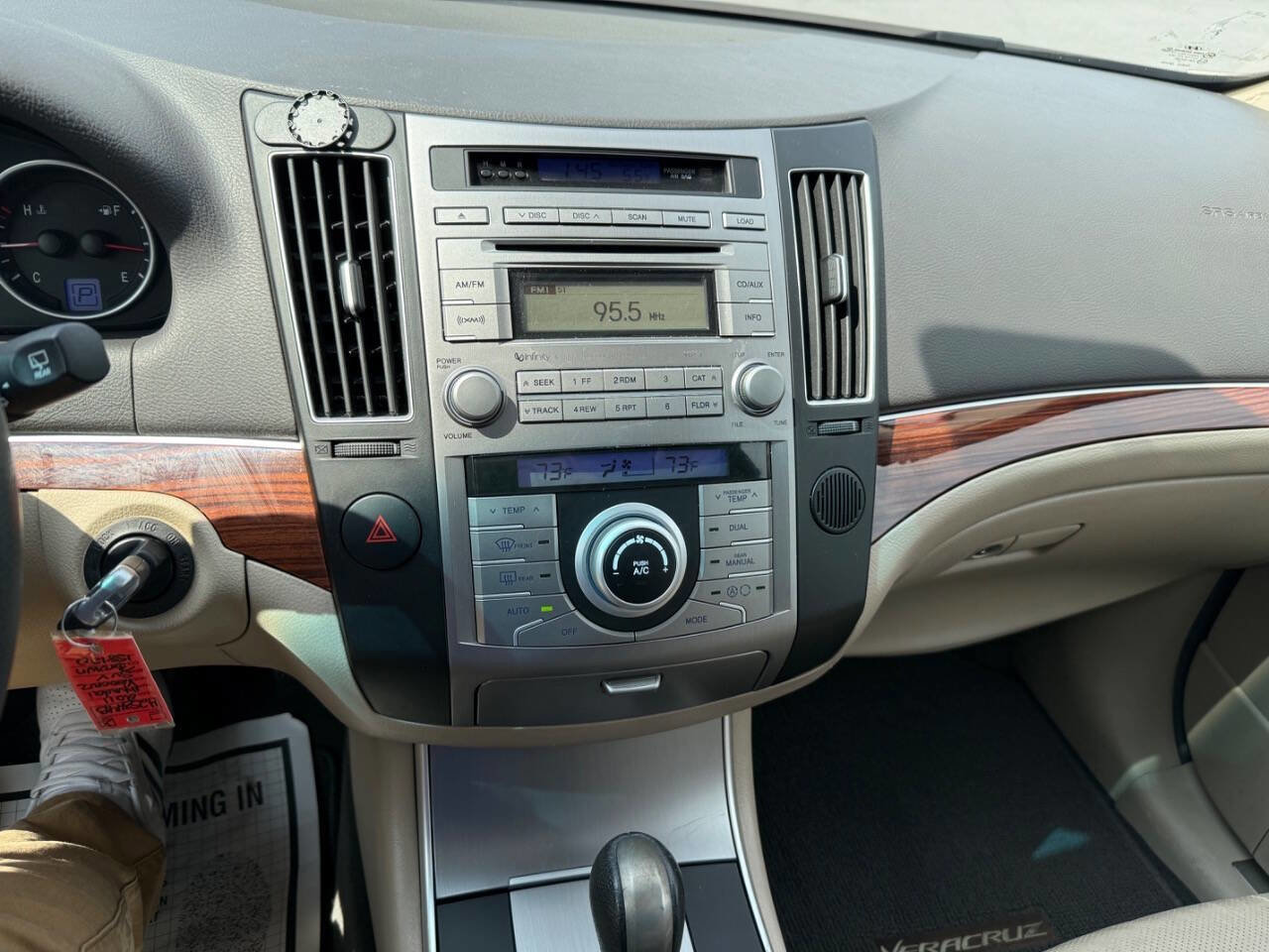 Used 2011 Hyundai Veracruz Limited AWD/4WD image 20