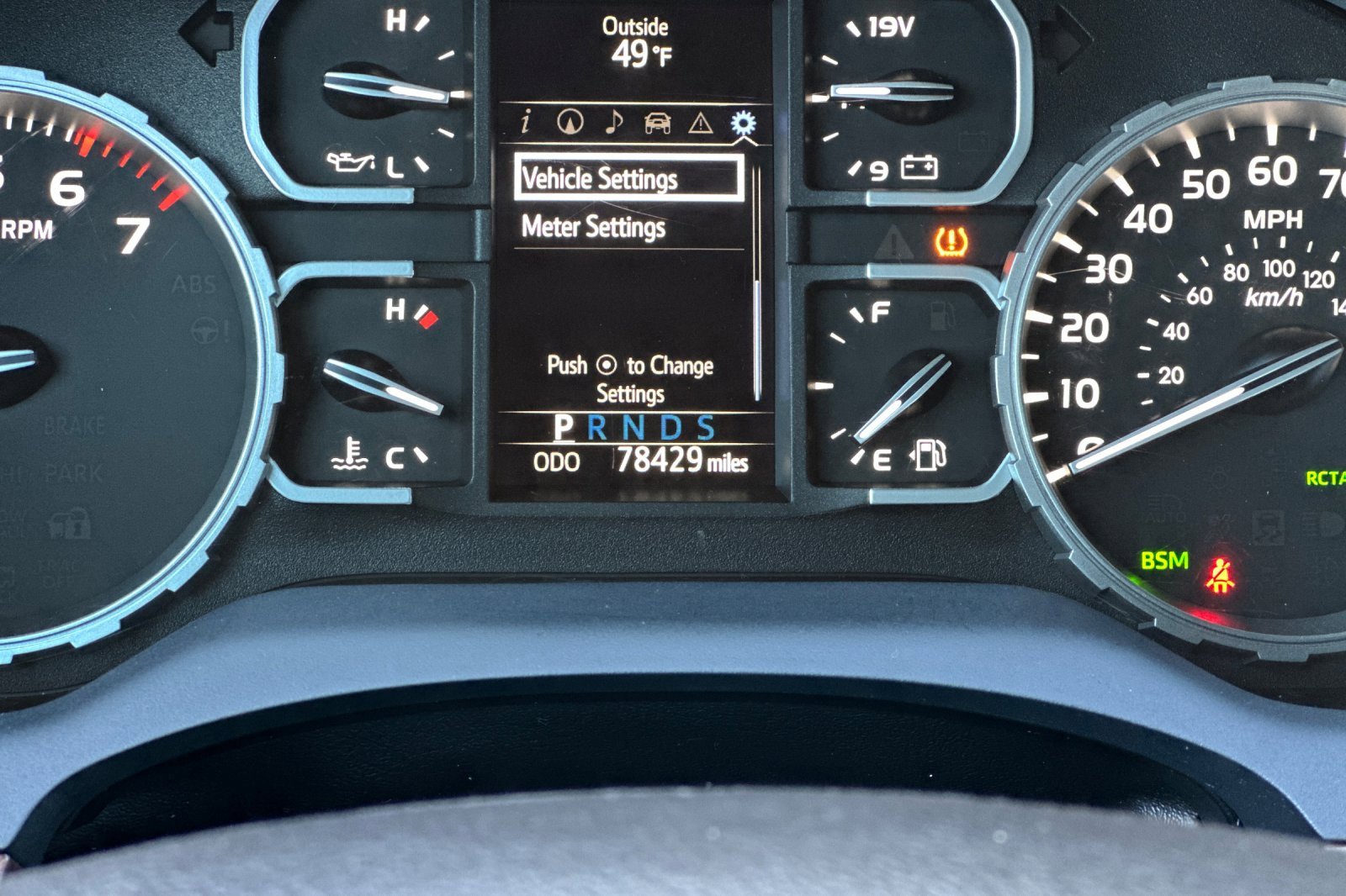 Used 2021 Toyota Tundra Limited w/ Limited Premium Package image 26