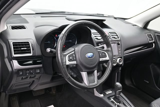 Used 2018 Subaru Forester 2.5i Touring w/ Popular Package #3B AWD/4WD image 16