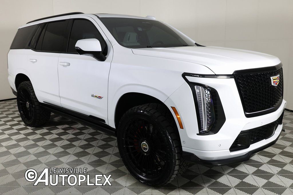 Used 2026 Cadillac Escalade V image 3