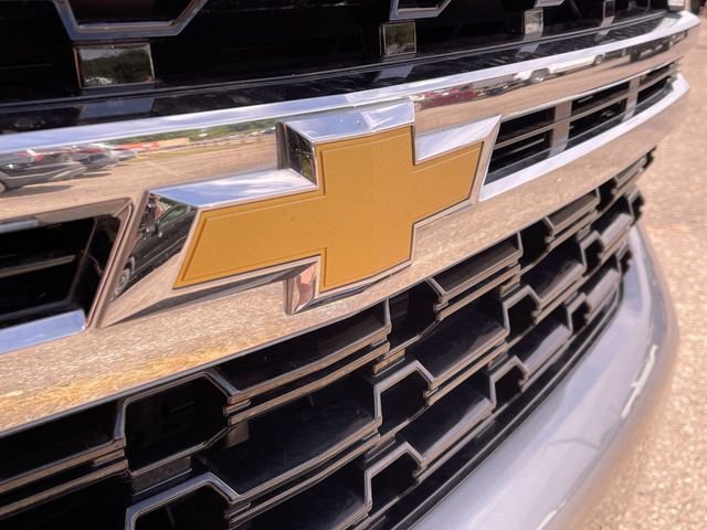 Used 2023 Chevrolet Suburban LS AWD/4WD image 30