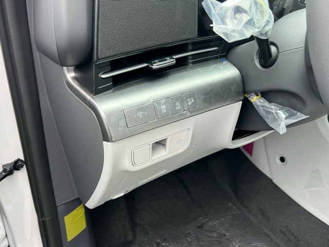 New 2026 Hyundai Kona SE AWD/4WD image 11
