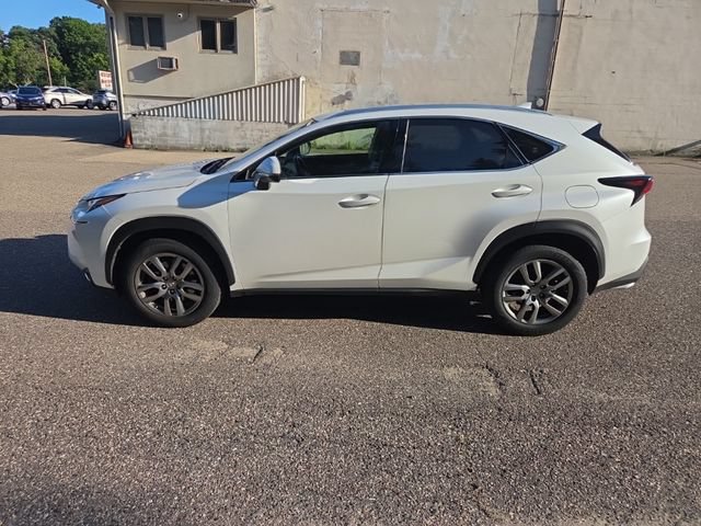 Used 2016 Lexus NX 200t AWD w/ Premium Package image 4
