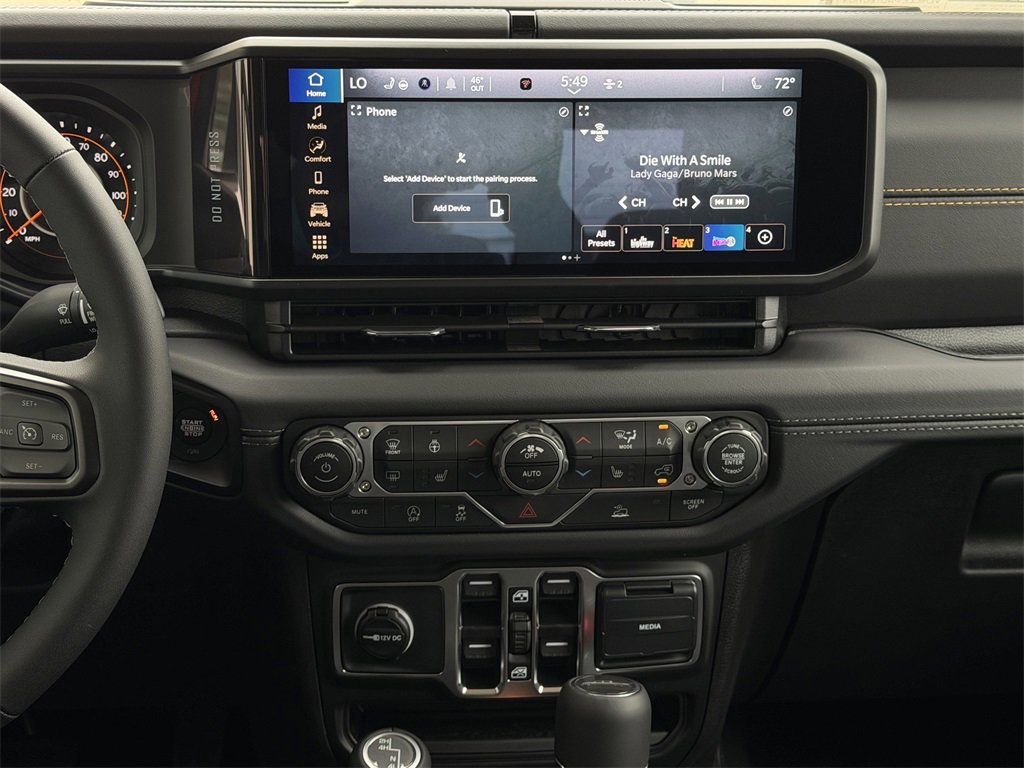 New 2025 Jeep Gladiator Sport image 14