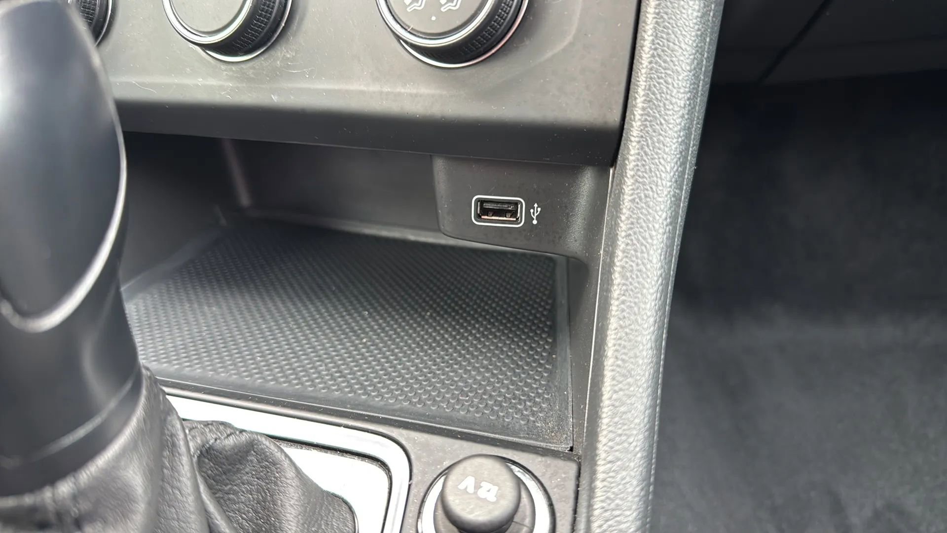 Used 2019 Volkswagen Jetta S w/ Driver Assistance Package image 19