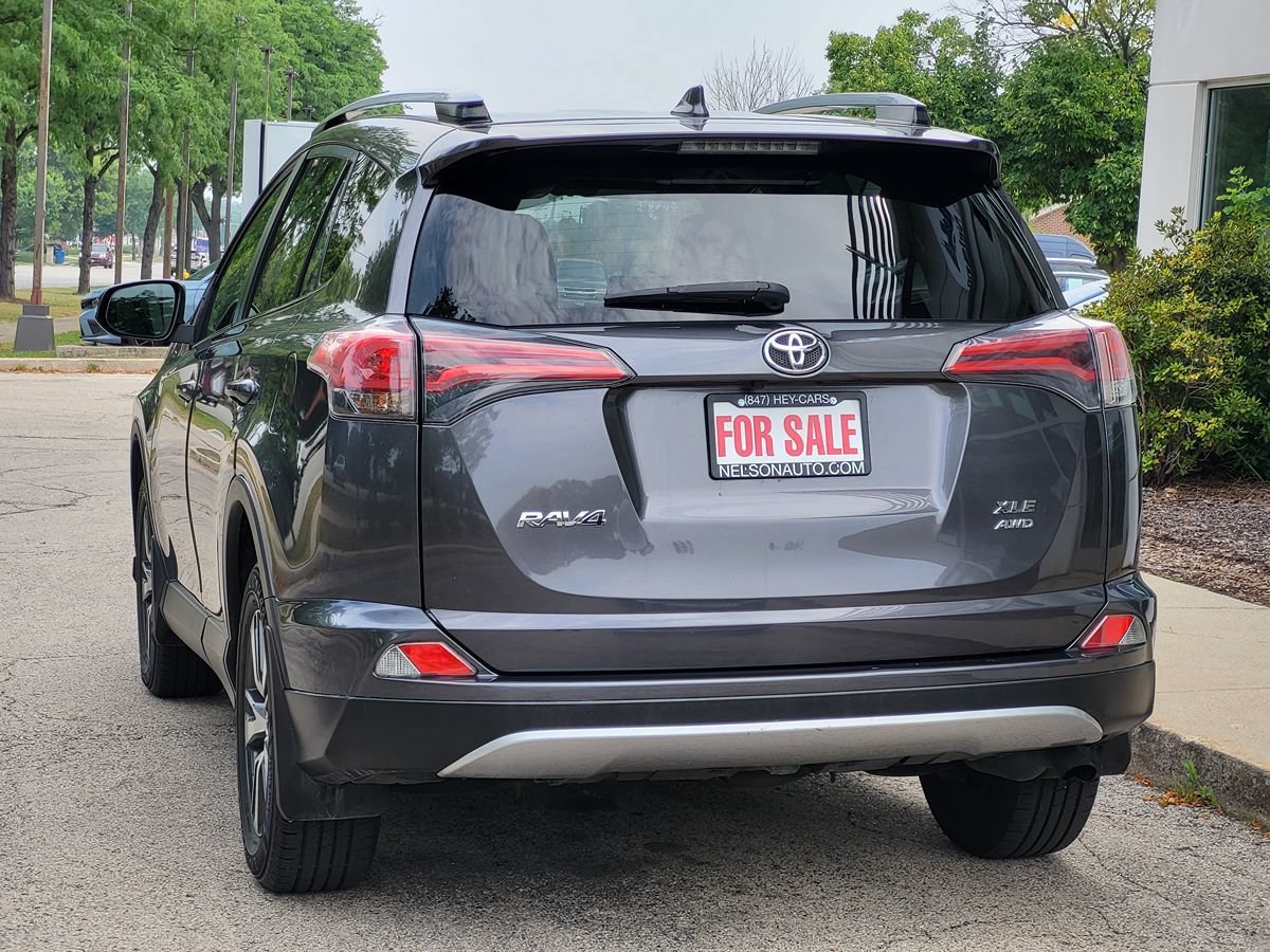 Used 2018 Toyota RAV4 XLE AWD/4WD image 7