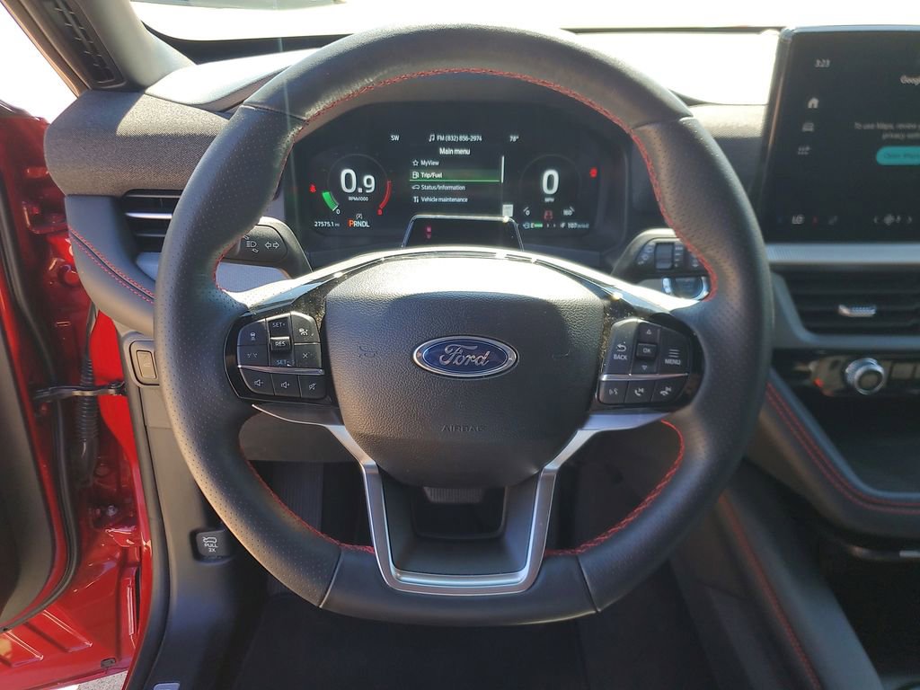 Used 2025 Ford Explorer ST-Line w/ ST-Line Street Pack image 23