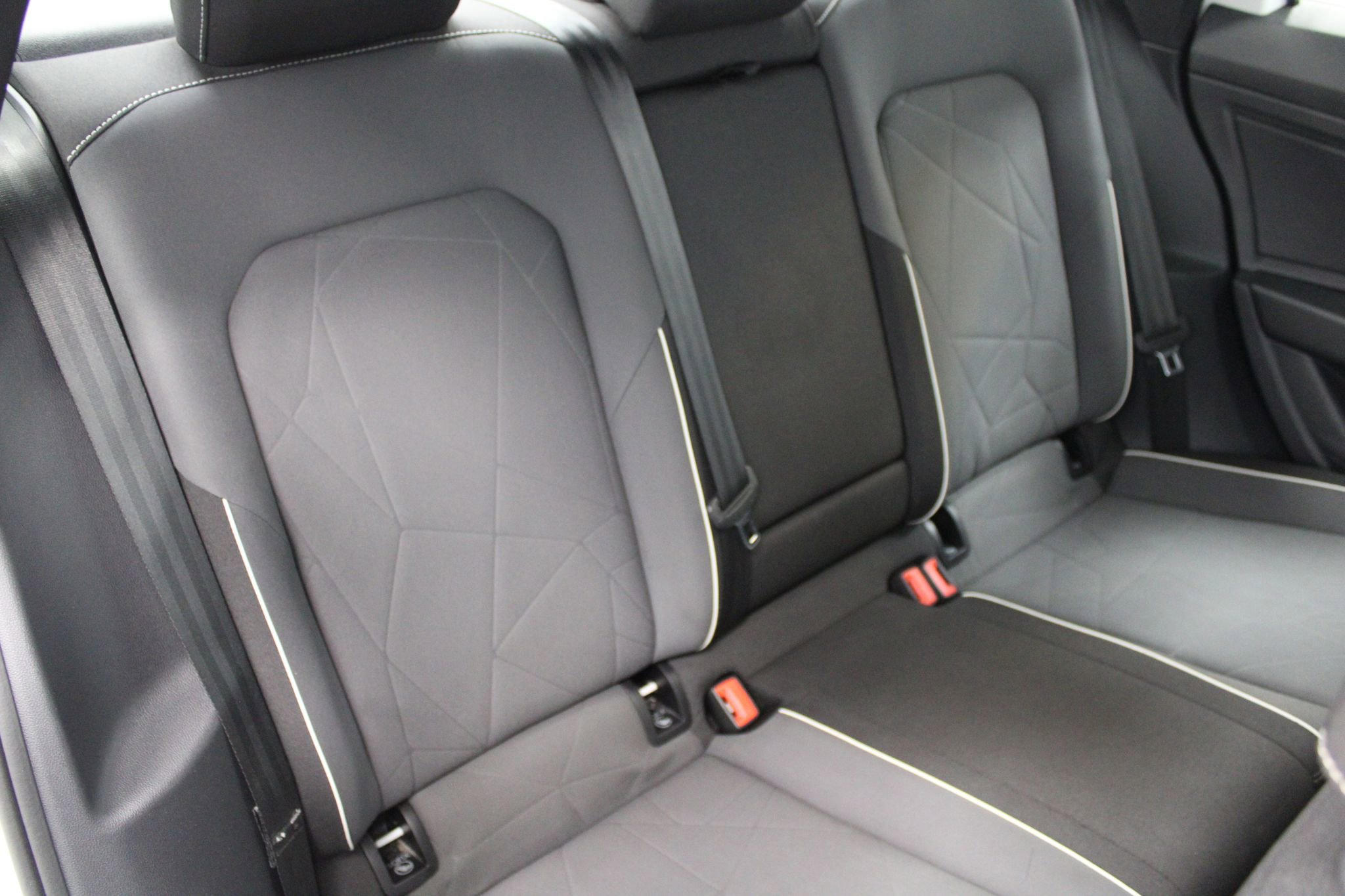 Used 2025 Volkswagen Jetta Sport FWD image 23